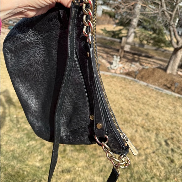 Michael Kors Bedford Black Leather Shoulder Bag Handbag Satchel Purse Slouch - Picture 4 of 10